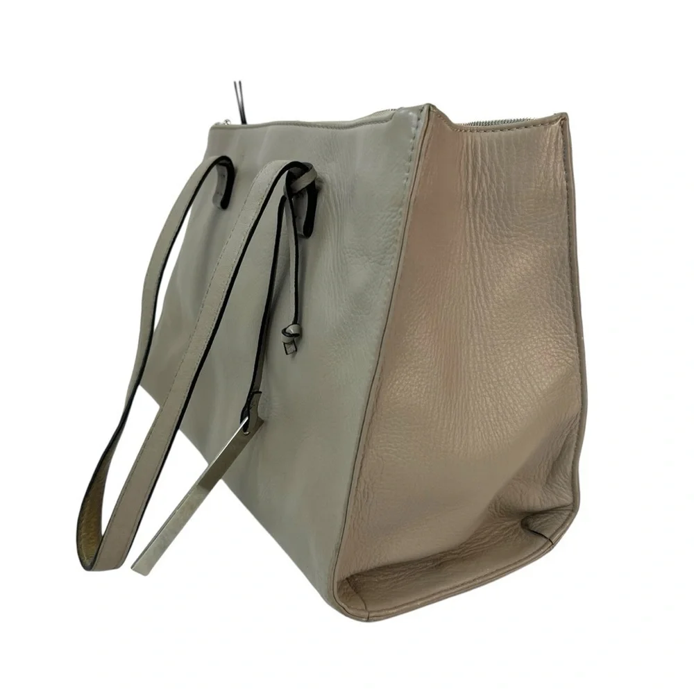 T Tahari Leather Tote Bag Tan Structured Everyday Work Shoulder Bag Zip Neutral